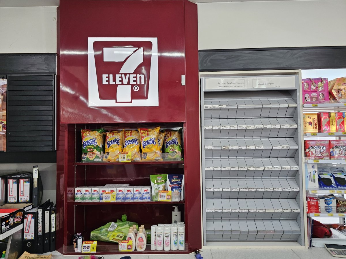 Cigarety – podle zákona nesmí být viditelné