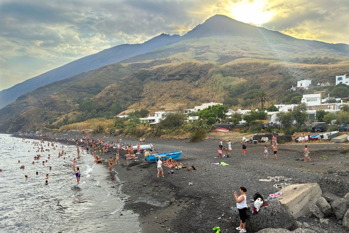 Pláž Stromboli - San Vincenzo