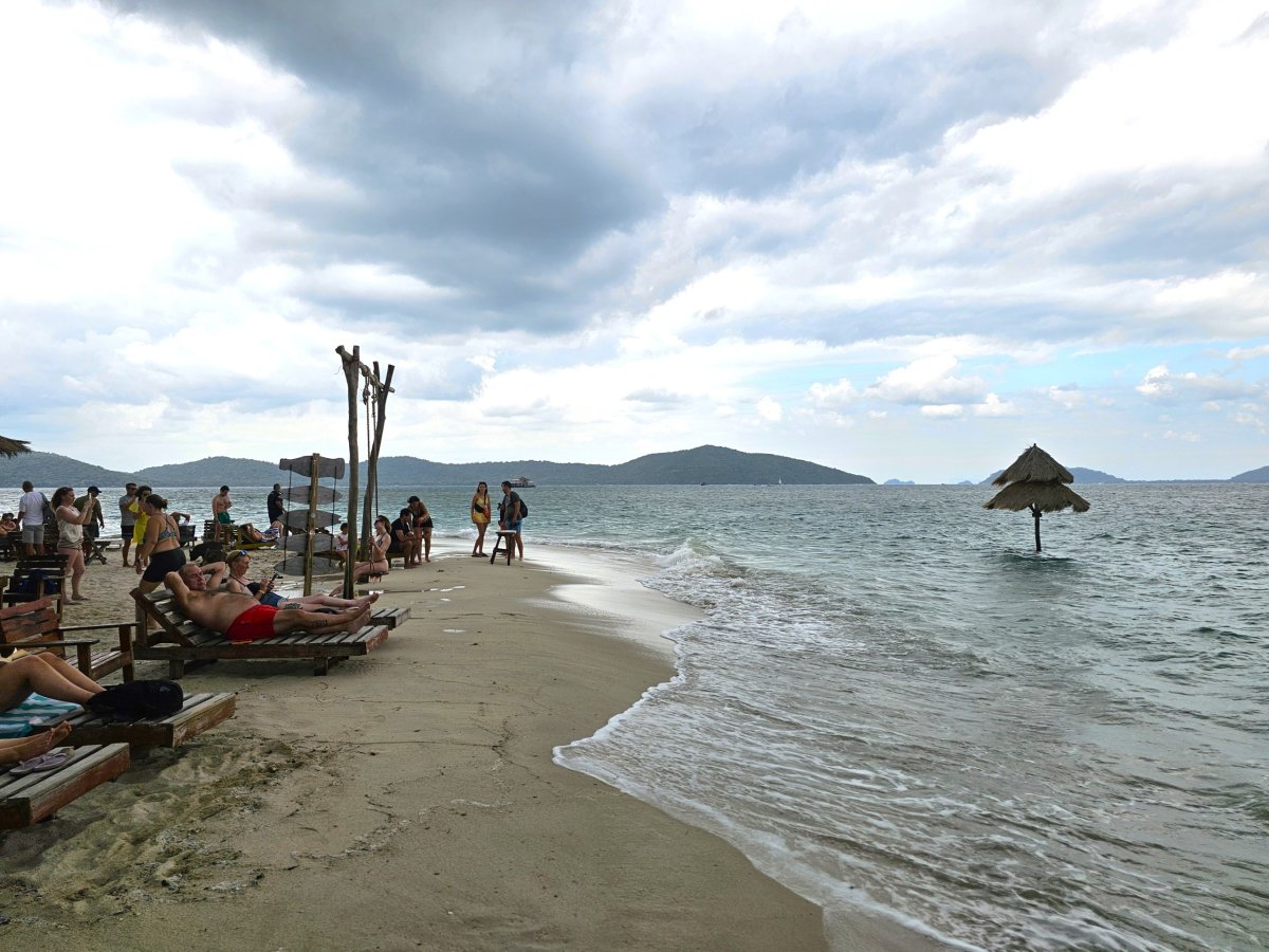 Pláž na Pig Island