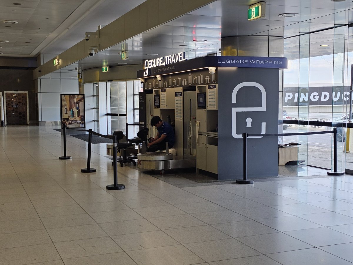 Obalování zavazadel