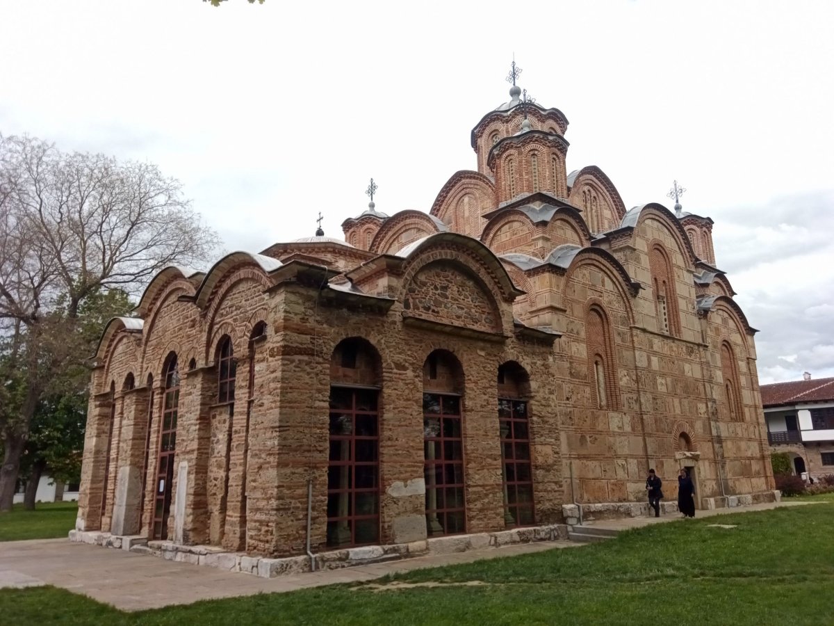 Monastýr v Gračanici.